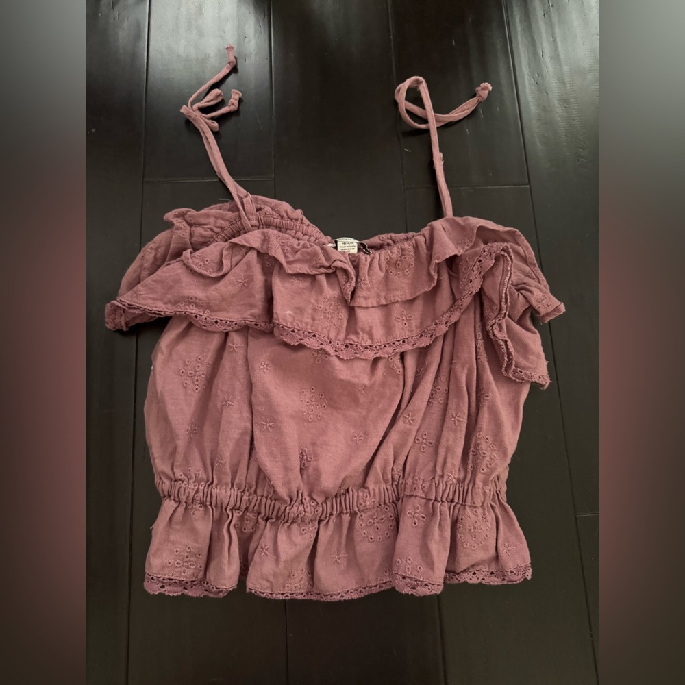 American Eagle Top - Worn once